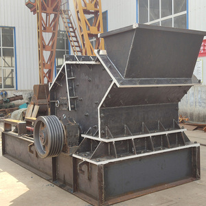 Concasseur à percussion fin CFTC avec dispositif d'ouverture hydraulique pour la fabrication de sable - Product Image 4