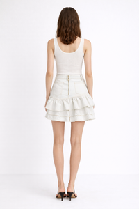 SHENGFU Mini-jupe <span class=keywords><strong>en</strong></span> jean blanche pour femme, personnalisée OEM, taille haute, ourlet à volants, boutonnée sur le devant, ceinturée, effet délavé, courte, tendance - Product Image 2