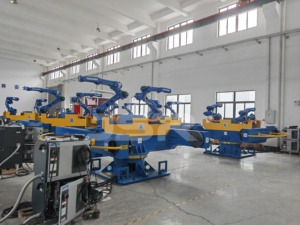เครื่องปรับตำแหน่งอัตโนมัติเชื่อมกับหุ่นยนต์ Yaskawa - Product Image 4