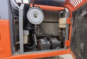 Excavatrice sur chenilles Hitachi ZX120 en stock à vendre - Product Image 5