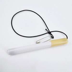 El humo de cigarrillos G0825 se disipa al inhalarlo, desapareciendo sin dejar rastro; accesorios de magia de cerca KingMagic al por mayor. - Product Image 2