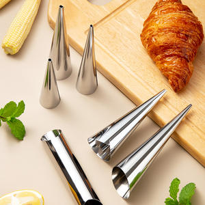 <span class=keywords><strong>Cuisine</strong></span> Acier Inoxydable Cuisson Cônes <span class=keywords><strong>Corne</strong></span> Pâtisserie Rouleau Gâteau Moule Spirale Cuit Croissants Tubes Cookie Dessert Outil - Product Image 4