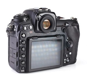 กล้องถ่ายรูปมืออาชีพ HFT <span class=keywords><strong>D500</strong></span> แบบจุดเล็งและถ่าย เซ็นเซอร์ CMOS บันทึกข้อมูลลงการ์ด SD หน้าจอโฟกัสคงที่ >3 นิ้ว กล้องราคาประหยัด - Product Image 4