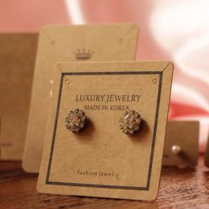 Porte-boucles d'oreilles en forme de cœur rond découpé à l'emporte-boucles d'oreilles à revêtement imperméable - Product Image 5