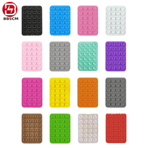 Soporte y Funda Universal para Teléfono Móvil con 24 Ventosas Antideslizantes Negras Simples y Portátiles - Product Image 6