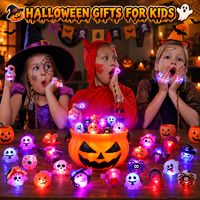 Grosir 50Pcs Cincin LED Halloween Menyala Karakter Kartun Labu Tengkorak Hantu Mainan Jari Berkedip untuk Souvenir Pesta Halloween