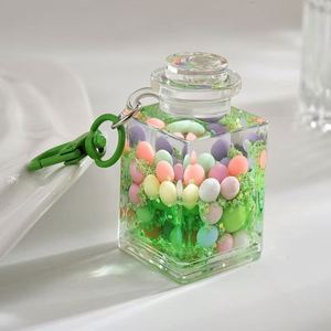 Porte-clés Bouteille de Sable Liquide - Pendentif Sablier en Acrylique pour Sacs, Sacs à Dos et Décoration de Sacs à Main - Product Image 3