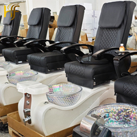Mobilier et équipement de salon de manucure noir et or, fauteuils de pédicure électriques inclinables avec massage et spa pour les pieds, luxe, avec éclairage LED
