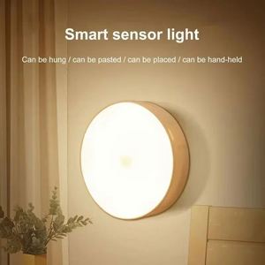 Lámpara de Noche LED Recargable con Sensor, Minimalista, Luz Blanca Cálida, Mini Lámpara de Noche Redonda Portátil para Mesita de Noche, Suave, Disponible en Stock - Product Image 2