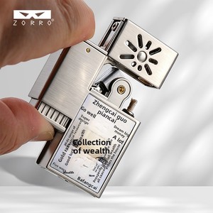Briquet à <span class=keywords><strong>kérosène</strong></span> ZORRO/Zorro Z862 coupe-vent de style chinois classique, or et rouge, cadeau pour petit ami - Product Image 3