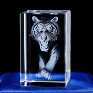 انخفاض الشحن عالية الجودة كريستال نحت الحرف الشركة المصنعة المبيعات المباشرة ديكور صديق للبيئة - Product Image 4