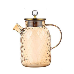 Carafe à eau moderne en verre transparent de 48 oz avec couvercle-filtre, idéale pour le thé glacé, la limonade et les jus lors de vos réceptions - Product Image 6