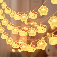 Nouvelles guirlandes lumineuses décoratives de Noël en forme de patte de chat Hello Kitty pour enfants, ornements suspendus