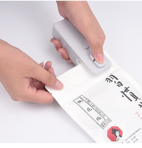 Macchina sigillante portatile USB sigillante <span class=keywords><strong>istantaneo</strong></span> ricaricabile in alluminio pacchetto di plastica Snack termosalda Mini sacchetto sigillante con taglierina - Product Image 1