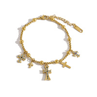 Bracelet à breloque croix plaqué or 18 carats pour femme, en acier inoxydable, avec perles en zircon CZ, chaîne vintage, cadeau personnalisé