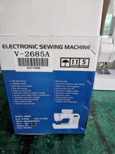 Máquina de Coser Portátil VMA Mini para el Hogar con 100 Puntadas Integradas - Product Image 3