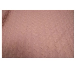 Suministro al por Mayor de Tela Acolchada de Algodón y Poliéster Jacquard, Transpirable, Ligera, Suave y Cálida para Prendas de Vestir - Product Image 1