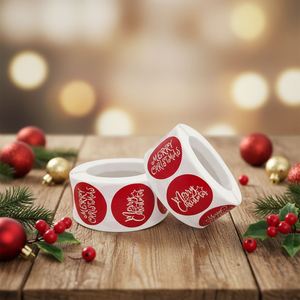 Pegatinas Redondas de Feliz Navidad, Etiquetas Autoadhesivas de Papel para Envolver Regalos, Diseño Ecológico en Rojo y Blanco - Product Image 1