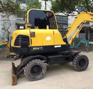 รถขุดตีนตะขาบ Hyundai 60-7แบบมีล้อ - Product Image 1