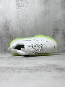 Chaussures de sport pour hommes haut de gamme conçues par un designer, marque de luxe, chaussures décontractées à semelle épaisse triple 2.0 - Product Image 4