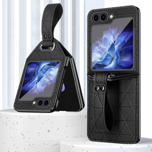 สินค้าขายดีในอีคอมเมิร์ซ: เคสโทรศัพท์ดีไซน์ทันสมัยและมินิมอลสำหรับ Samsung Galaxy Z Flip ลด 50% สำหรับโทรศัพท์แบบพับได้ - Product Image 1