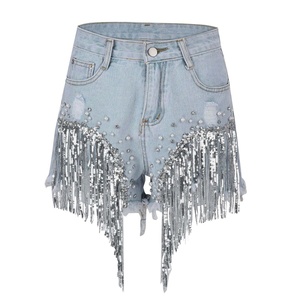 Shorts en jean décontractés taille haute avec strass, déchirés et délavés, coupe slim et respirants pour femme - Product Image 3