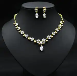 Cadena de diamantes de imitación de circonita para mujer, collar de joyería de amor, venta al por mayor
