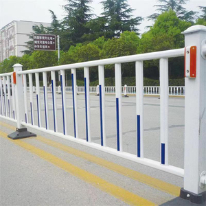 Guardrail municipale <span class=keywords><strong>per</strong></span> la barriera anticollisione di sicurezza stradale e separatore di diversione <span class=keywords><strong>per</strong></span> la recinzione del cantiere - Product Image 3