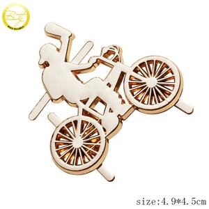 Accesorios para bolsos, placas de aleación personalizadas, placa de identificación de <span class=keywords><strong>metal</strong></span> con logotipos dorados y plateados para gorras de béisbol - Product Image 2