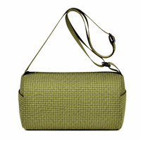 Sac bandoulière vintage en forme de baril, minimaliste et décontracté, avec sangle réglable, en nylon imperméable, disponible en gros