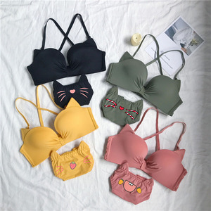 Smooth One-Piece Comfort <strong>Cat</strong> Ears Cross Beauty Back Lingerie Set Breathable <strong>Bra</strong> and Panty Set