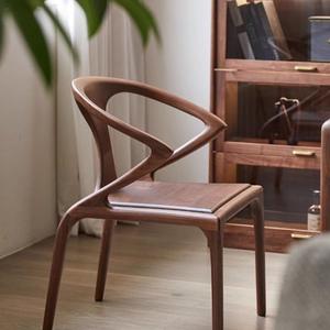 Sillón de Lujo Diseño Original Color Nogal con <span class=keywords><strong>Espada</strong></span>, Asiento de Tela o Piel Sintética para Restaurante y Comedor - Product Image 5