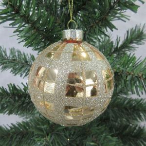 Adornos Navideños de Cristal Pintados a Mano en Oro Mate Champán de 8 cm para Colgar en el Árbol de Navidad - Product Image 6
