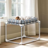 Lit pour chien et chat surélevé à placer près du lit, avec extension fixée à la fenêtre, idéal comme coin détente avec oreiller