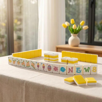 Mahjong américain de luxe en acrylique jaune à 2 couches, 160 tuiles, durable, thème Pâques (Poussin, Carotte, Œuf à couver, Lapin), pour fêtes entre amis, vente en gros