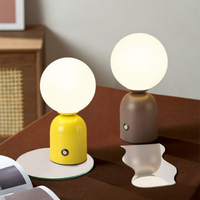 Lampe de table nordique en fer Macaron à commande tactile sur batterie pour bistro, bar, café, KTV, chevet, éclairage d'ambiance de mariage