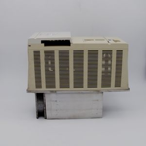 Unidad de Control de Motor Original en Buen Estado MDS-B-CVE-220 - Product Image 2