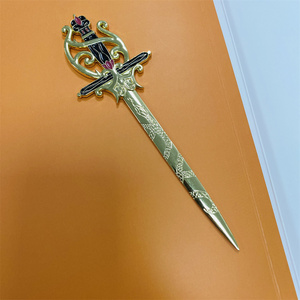Marcador promocional personalizado de alta calidad, removedor de grapas en forma de espada y logotipo personalizado Manual, abrecartas de latón antiguo para <span class=keywords><strong>sobres</strong></span> - Product Image 4