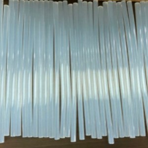 Bâton de colle thermofusible 11 mm x 100 mm pour travaux manuels et projets de bricolage - Product Image 1