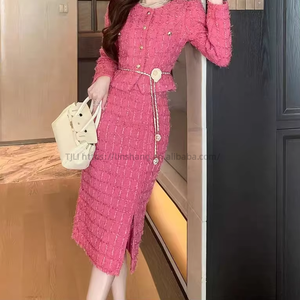 ชุดเซ็ตแฟชั่น 2 ชิ้น เสื้อโค้ทพรีเมียมและกระโปรงยาวระดับกลางสำหรับผู้หญิง คอลเลคชั่นใหม่ประจำฤดูใบไม้ร่วง/ฤดูหนาว - Product Image 5