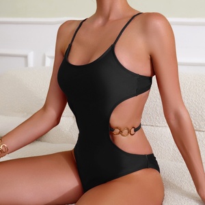 Vente en gros de maillots de bain triangle de couleur unie pour femmes, fabricant de maillots de bain une pièce et de bikinis pour femmes - Product Image 1