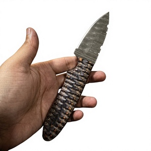 Couteau à lame fixe en acier Damas avec manche coloré, personnalisable pour la chasse, le camping et la survie - Product Image 4