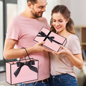 Boîte cadeau magnétique avec couvercles, rubans et sac cadeau pour les cadeaux, boîte cadeau rose avec ensemble de sacs pour femme, fille, elle, boîte pour anniversaire - Product Image 5