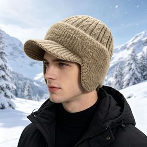 Gorros <span class=keywords><strong>de</strong></span> invierno <span class=keywords><strong>de</strong></span> punto grueso lisos con visera corta al por mayor, gorros <span class=keywords><strong>de</strong></span> ciclismo personalizados con orejeras, gorro <span class=keywords><strong>de</strong></span> invierno <span class=keywords><strong>de</strong></span> punto con visera para hombre - Product Image 4