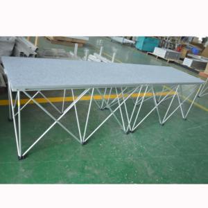 Escenario plegable de aluminio moderno portátil para eventos - Product Image 1