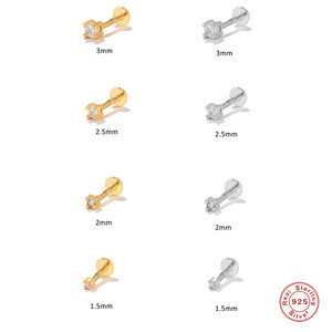 Boucles d'oreilles clous simples à quatre griffes en argent sterling S925, très vendues, pour cartilage, à tête plate et à filetage - Product Image 1