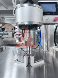 Machine aérosol semi-automatique efficace pour les fonctions de nettoyage de sertissage d'huile de peinture pour les cosmétiques - Product Image 3