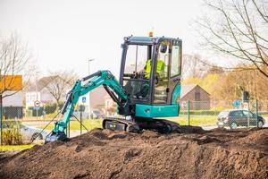 La Sunward SWE 17F es una miniexcavadora de 1.7 toneladas. Compacto y ligero para su transporte, pero con una gran potencia. - Product Image 4