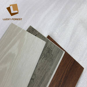 Revêtement de sol moderne en vinyle PVC antidérapant Installation avec verrouillage par clic Carrelages de sol Salon 3mm-5mm Grain carré - Product Image 5