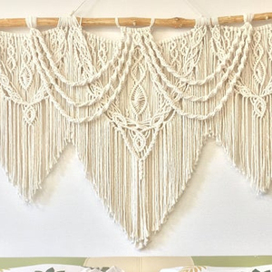Tapiz de Pared de Macramé de Algodón Hecho a Mano de Alta Calidad, Estilo Nuevo, para Decorar tu Hogar - Product Image 1